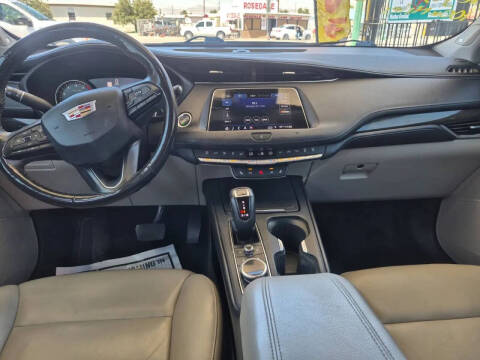 2019 Cadillac XT4 Premium Luxury