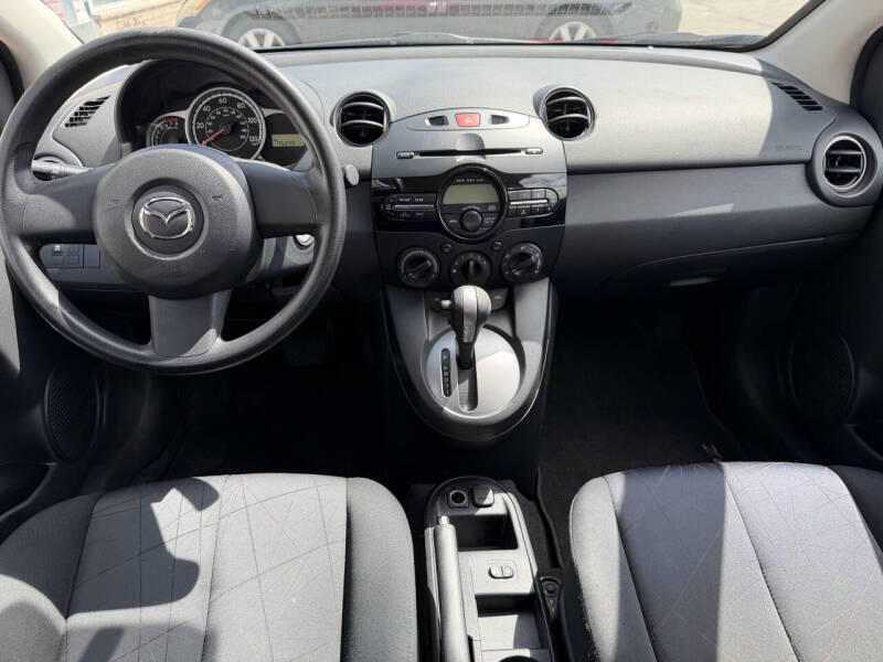 2013 Mazda MAZDA2 Sport