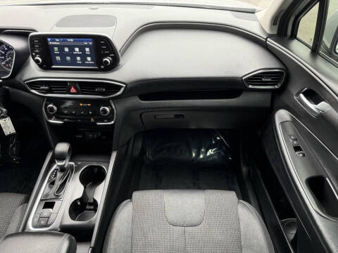 2019 Hyundai Santa Fe SE 2.4L