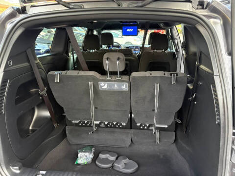 2021 Chrysler Pacifica Touring