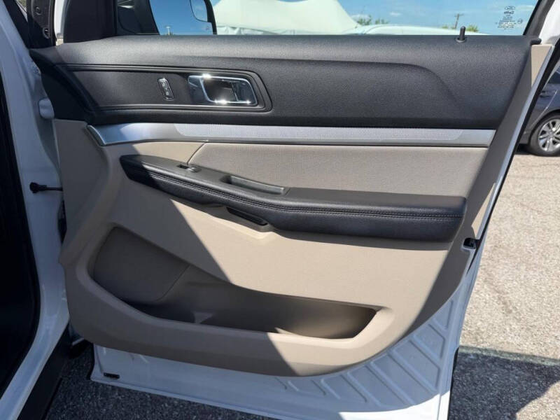 2018 Ford Explorer