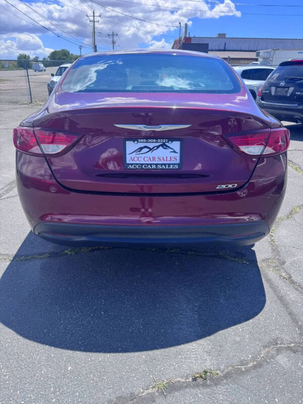 2016 Chrysler 200 Touring