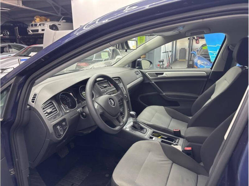 2016 Volkswagen e-Golf SE