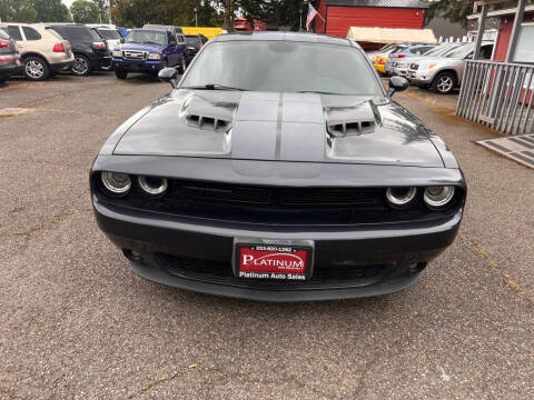 2017 Dodge Challenger SXT