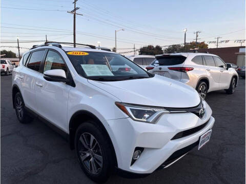 2016 Toyota RAV4 XLE