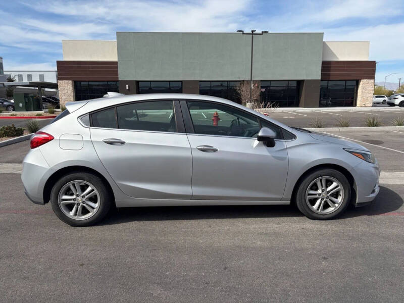 2017 Chevrolet Cruze LT Auto