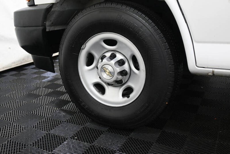 2021 Chevrolet Express 2500