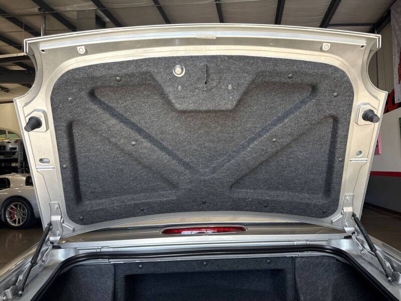 2004 Ford Thunderbird Deluxe