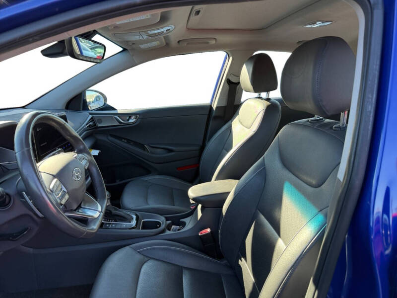 2022 Hyundai Ioniq Hybrid Limited