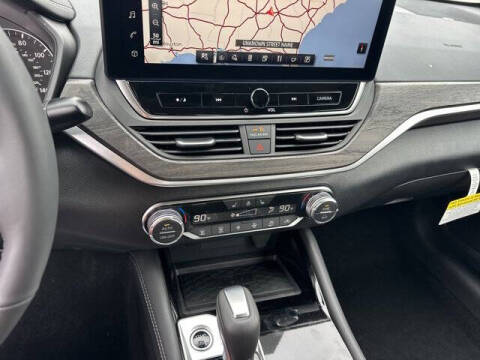 2025 Nissan Altima 2.5 SL