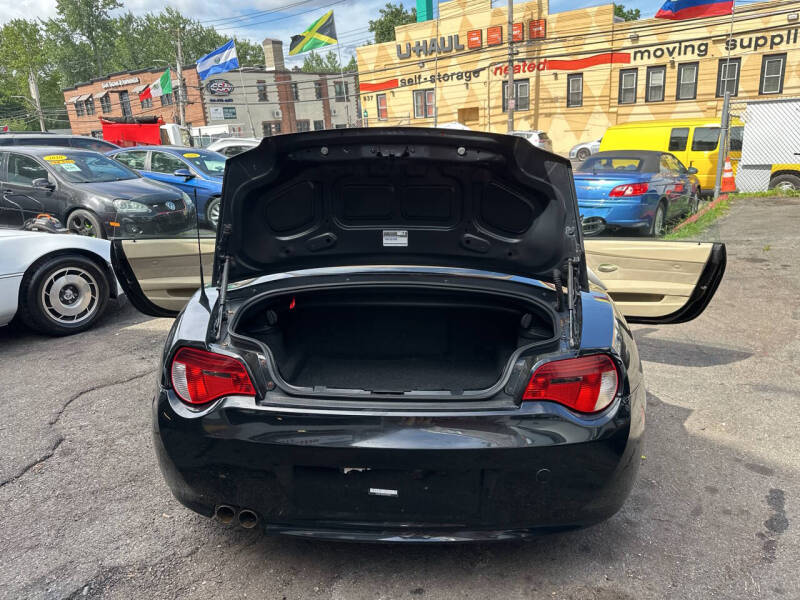 2006 BMW Z4 3.0i
