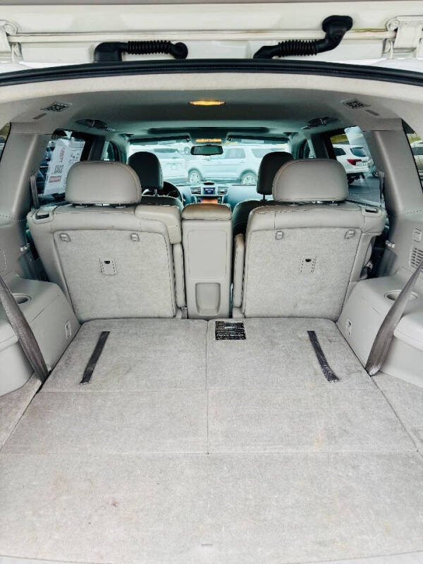 2013 Toyota Highlander Limited photo 6