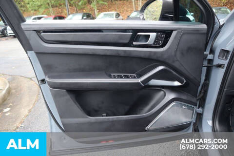 2022 Porsche Cayenne Turbo GT