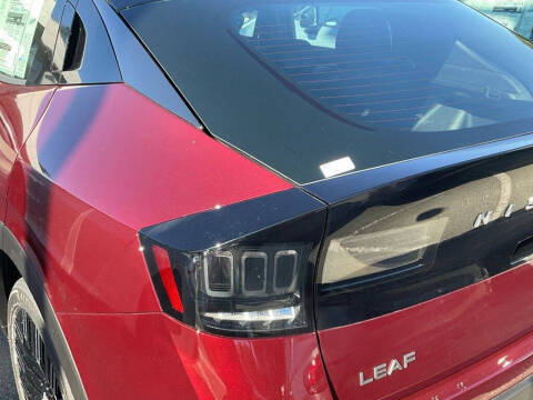 2026 Nissan LEAF Platinum+