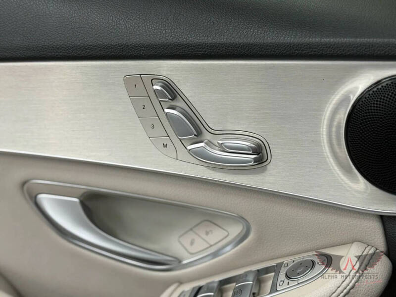 2018 Mercedes-Benz C-Class C 300