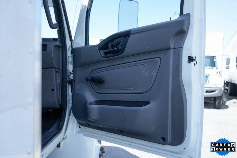 2020 International MV607