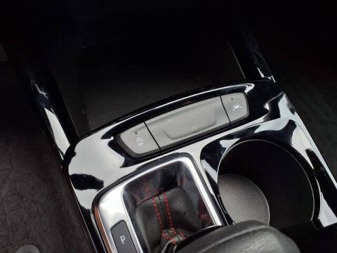 2025 Chevrolet Trax RS