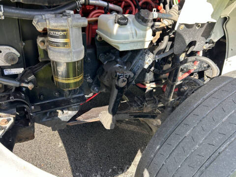 2019 Freightliner Business class M2