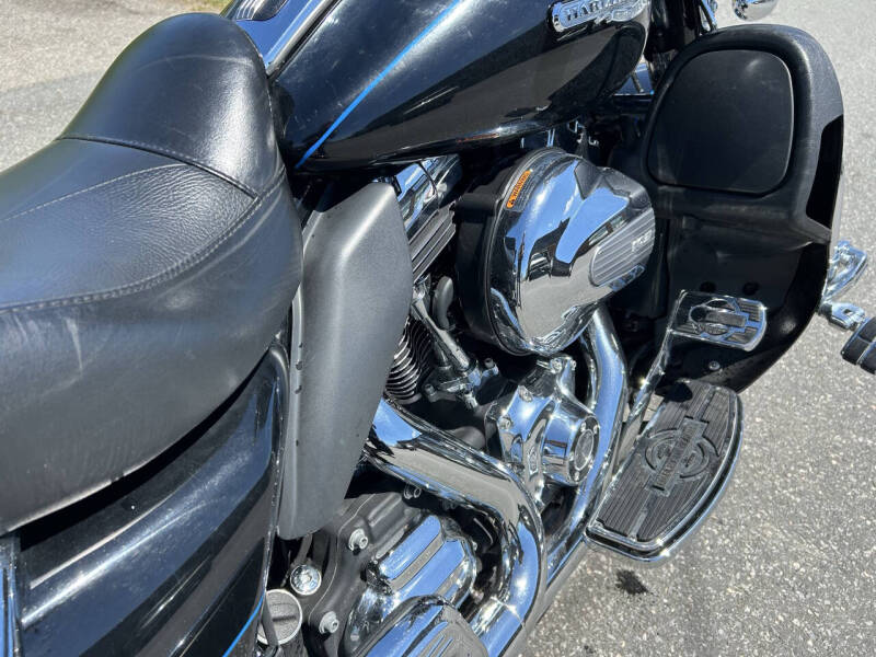 2014 Harley-Davidson Flhtk Shrine Ultra LTD