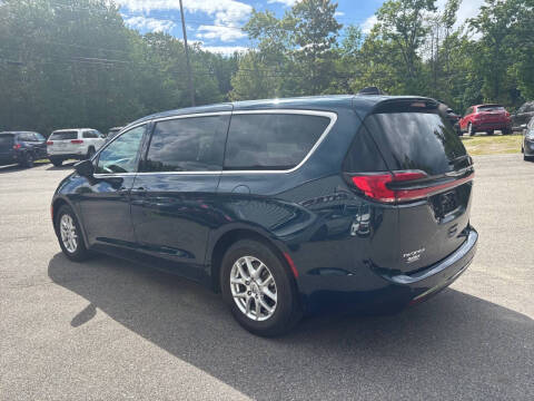2023 Chrysler Pacifica Touring L