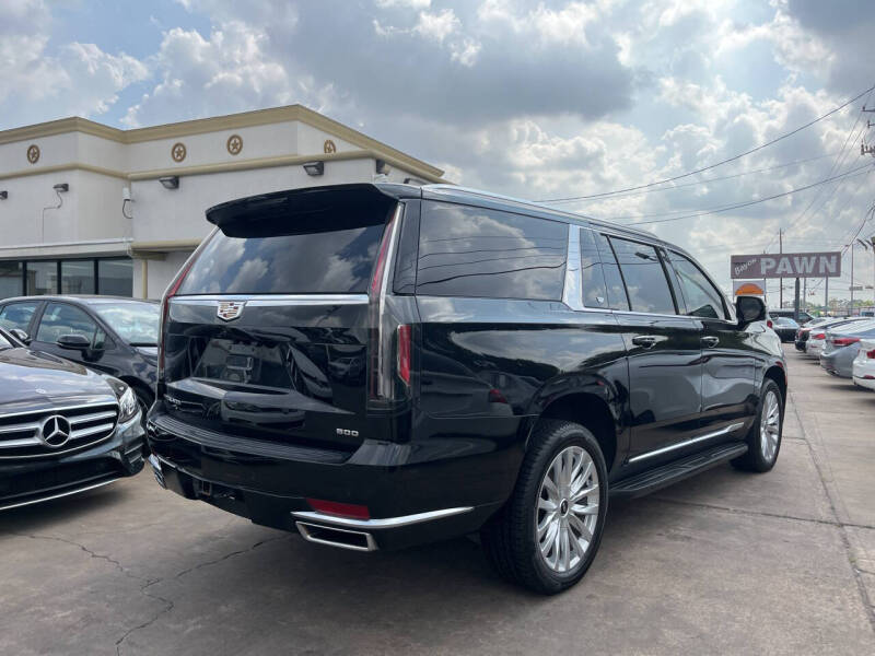 2022 Cadillac Escalade ESV Luxury