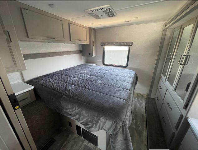 2022 Thor Motor Coach Windsport 34J