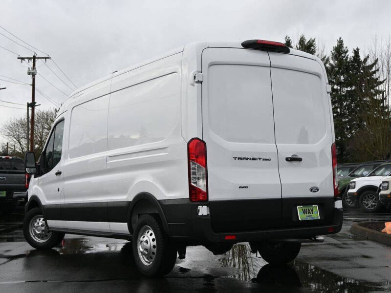 2026 Ford Transit 250
