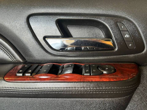 2011 Cadillac Escalade EXT Premium