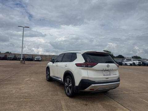 2022 Nissan Rogue Platinum
