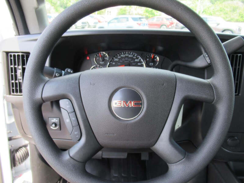 2026 GMC Savana 2500