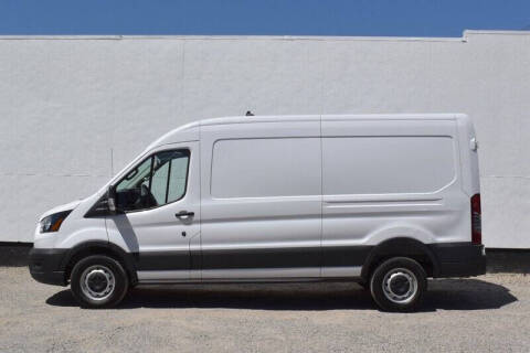 2025 Ford Transit 250