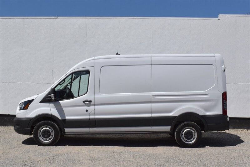 2025 Ford Transit 250