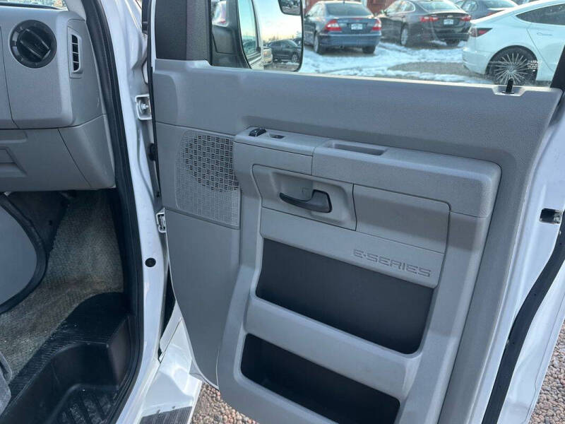 2010 Ford E-Series E-150