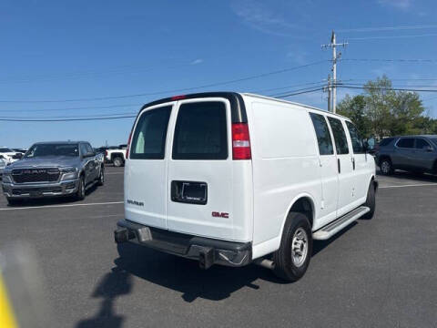 2023 GMC Savana 2500