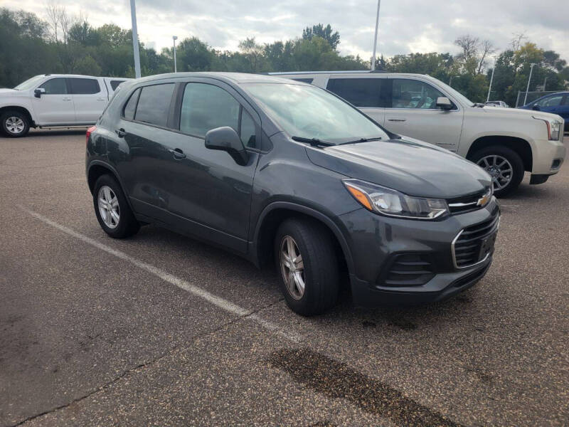 2020 Chevrolet Trax LS's photo