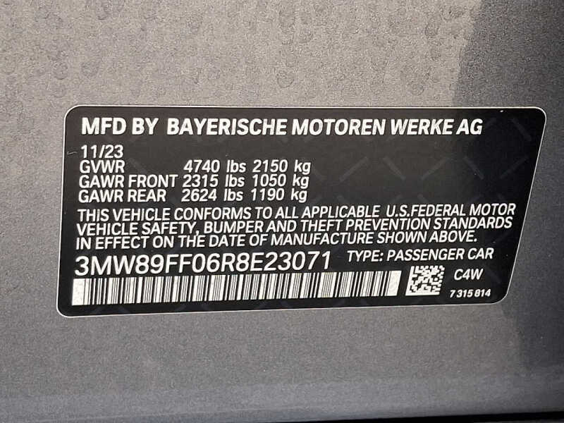 2024 BMW 3 Series 330i xDrive