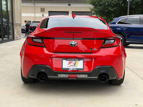 2025 Toyota GR86 Premium