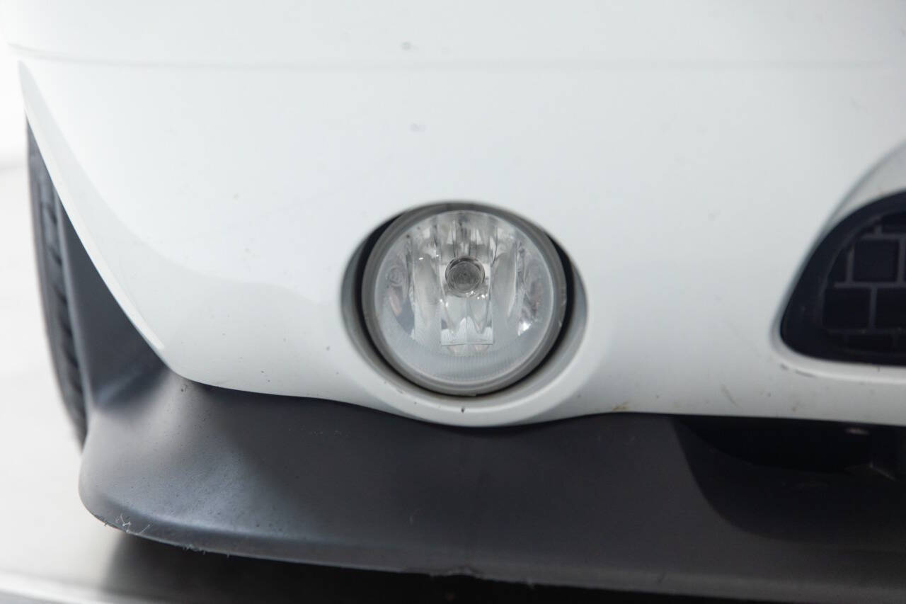 2012 Dodge Challenger 40