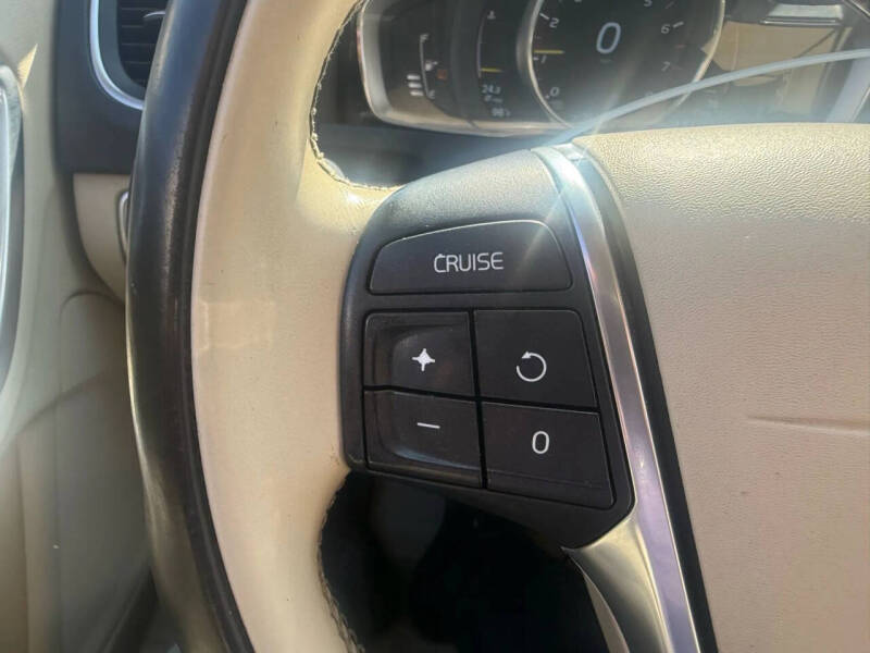 2015 Volvo V60 T5 Premier