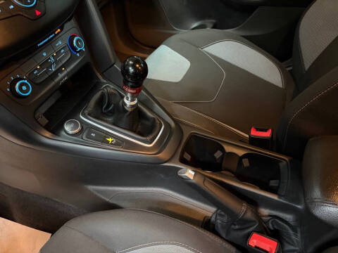 2017 Ford Focus ST