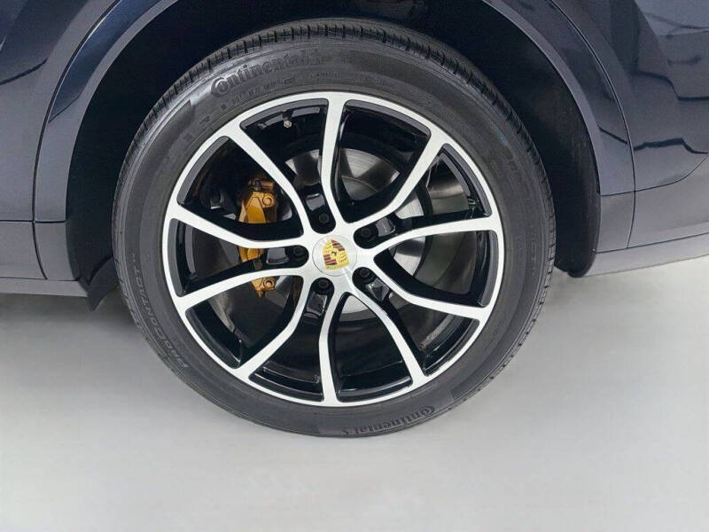 2023 Porsche Cayenne