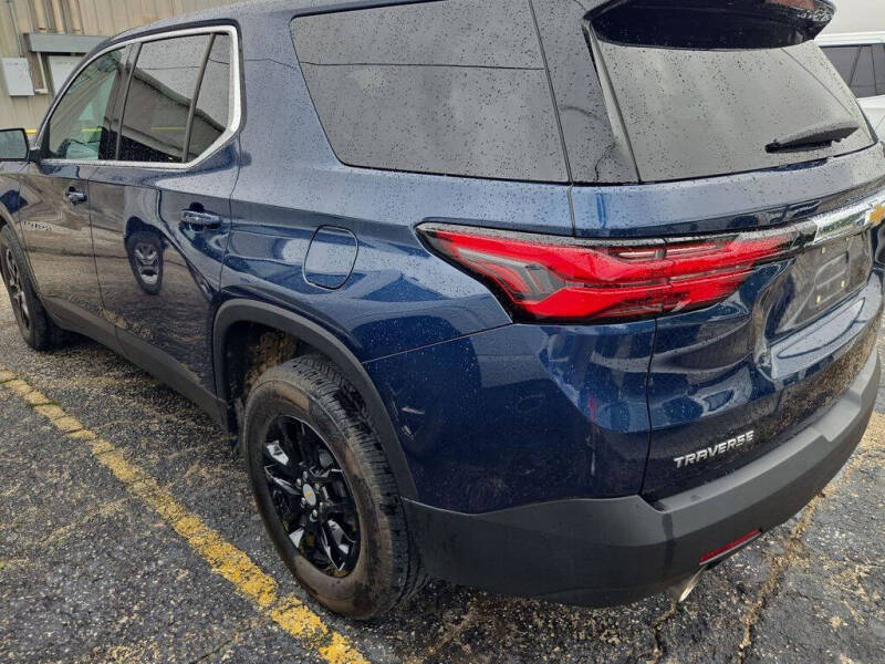 2023 Chevrolet Traverse LS