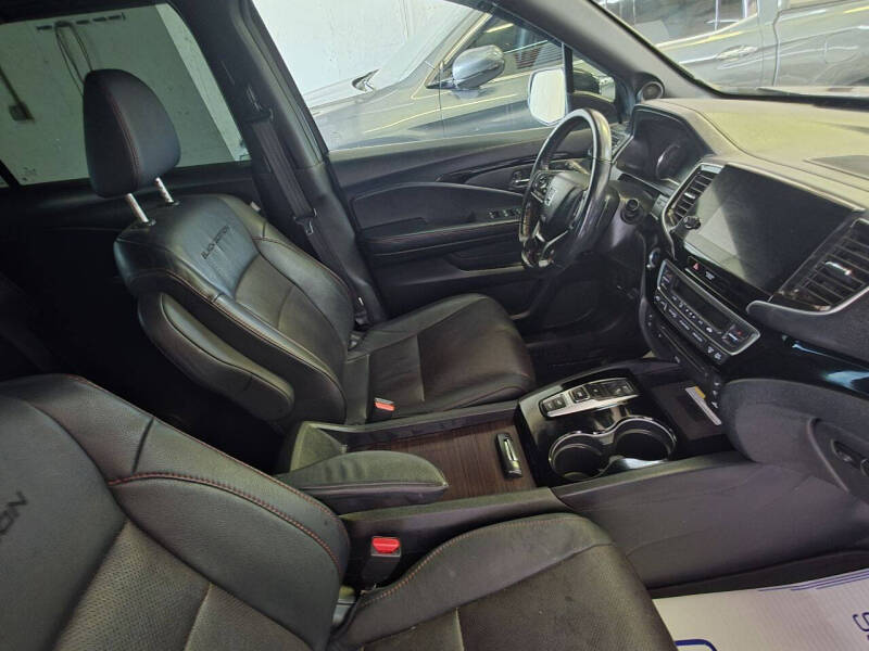 2021 Honda Pilot Black Edition