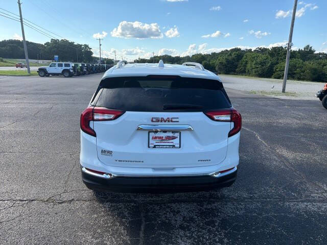 2024 GMC Terrain SLT