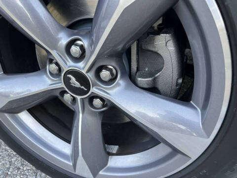 2015 Ford Mustang V6