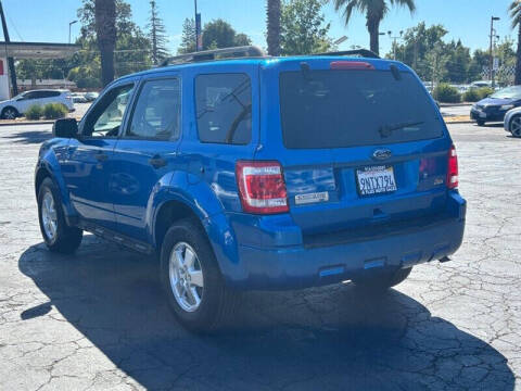 2011 Ford Escape XLT