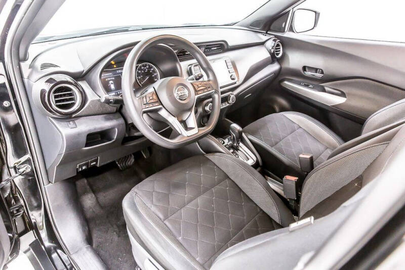 2019 Nissan Kicks SV