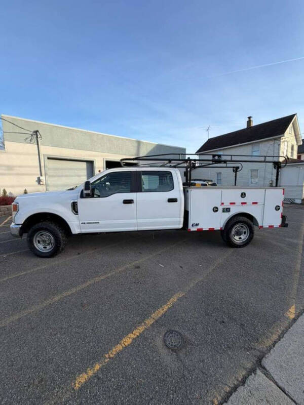 2022 Ford F-350 Super Duty XL