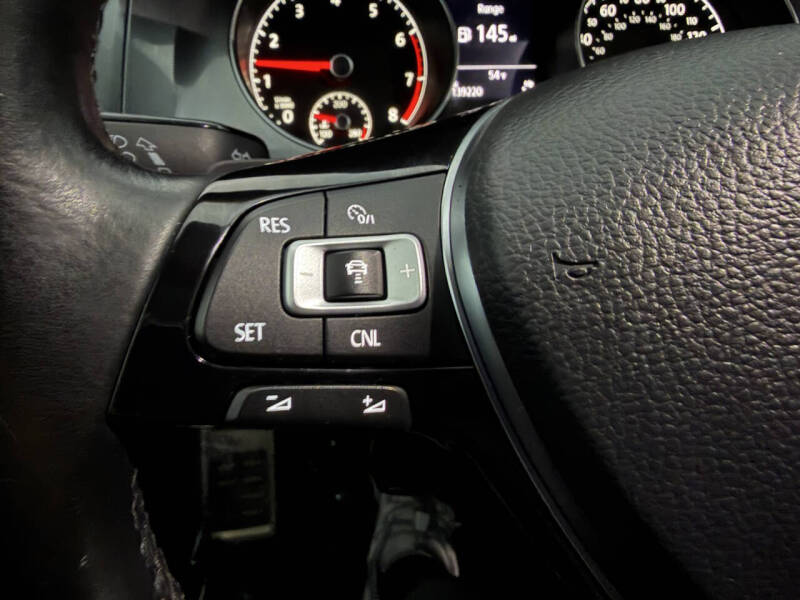 2017 Volkswagen Golf Alltrack TSI SEL 4Motion