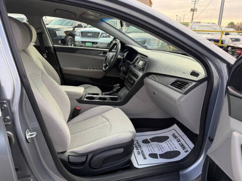 2016 Hyundai Sonata SE